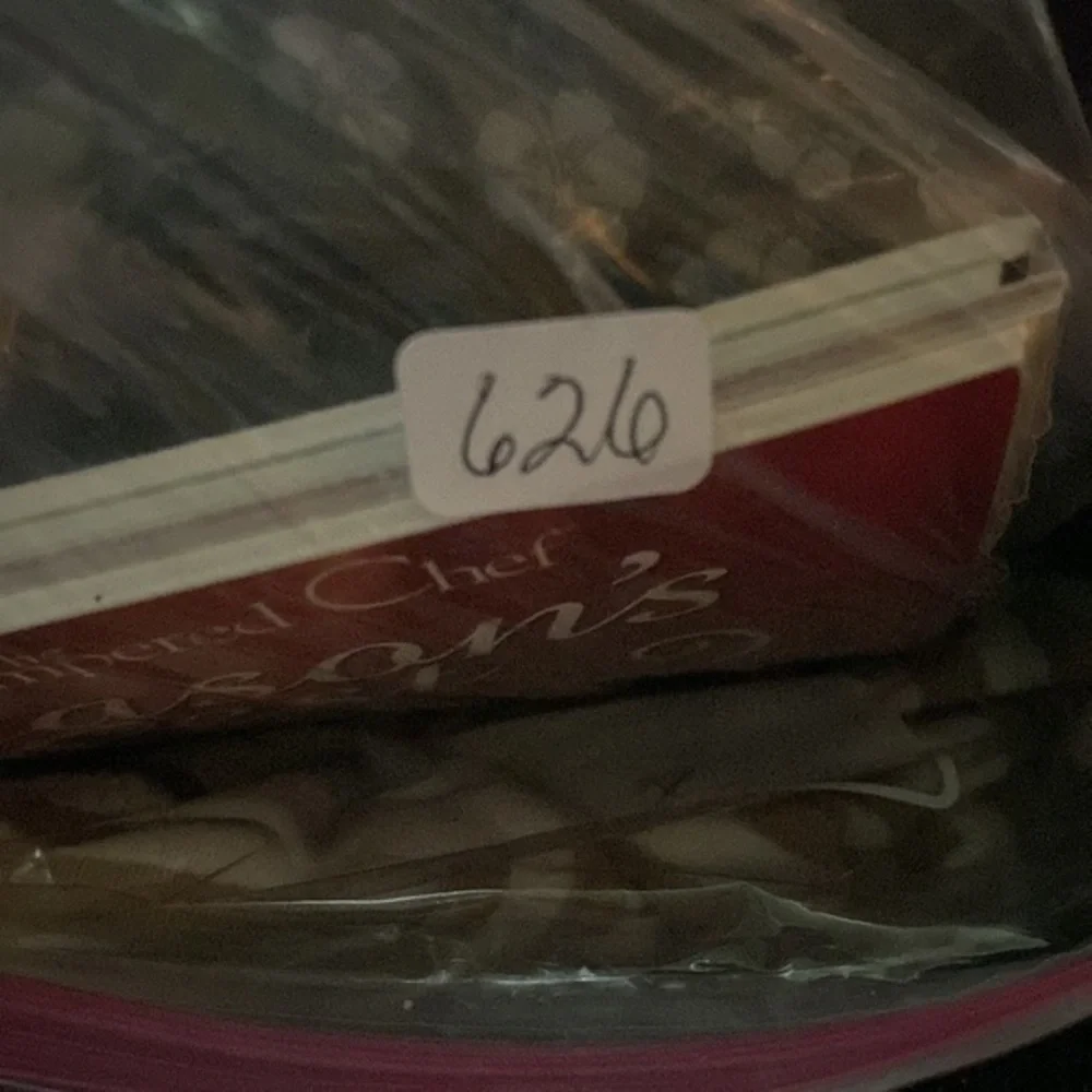 Pampered Chef‎ Seasons Best Recipe Collection Books 4 Total
